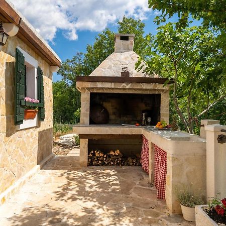 Villa Terra With Heated Pool Marina Kültér fotó